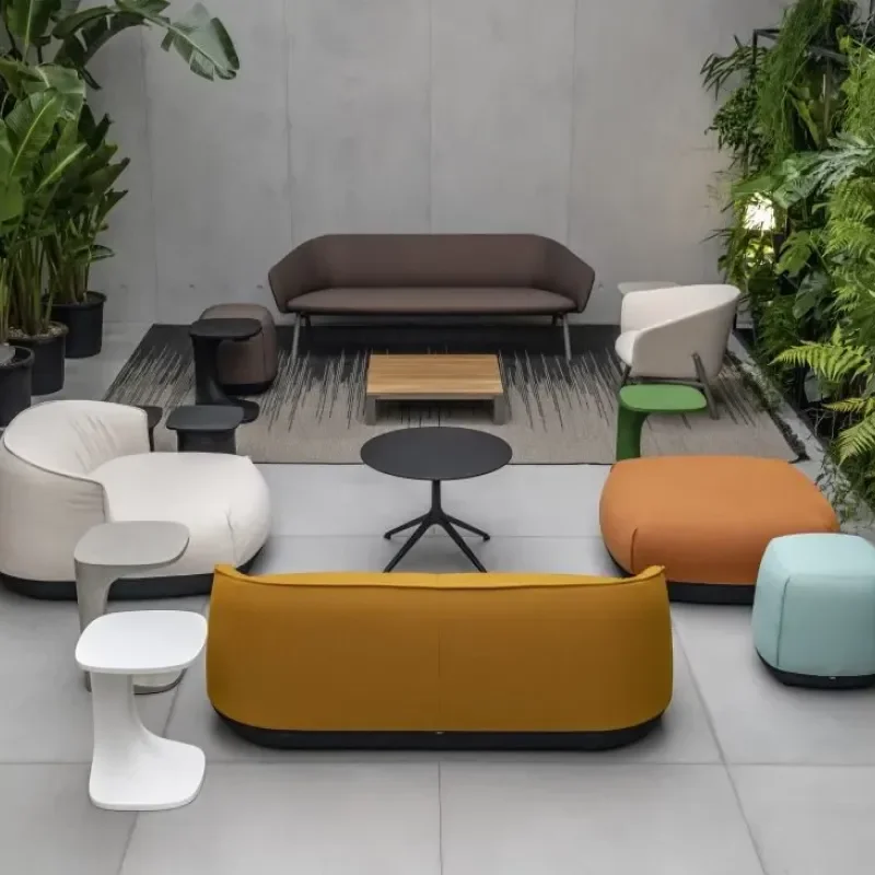 Brioni Outdoor - Kristalia w Mesmetric