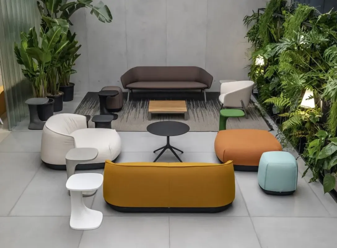 Brioni Outdoor - Kristalia w Mesmetric