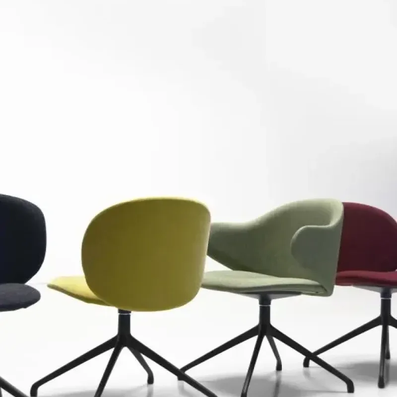 Dua Swivel Tresle - Kristalia w Mesmetric