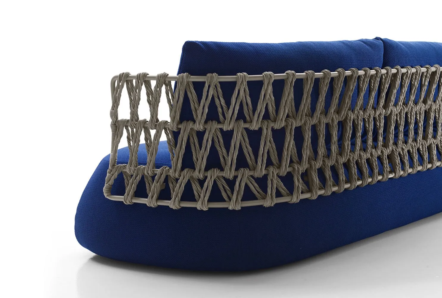 Fat-Sofa Outdoor – B&B Italia Outdoor at Mesmetric