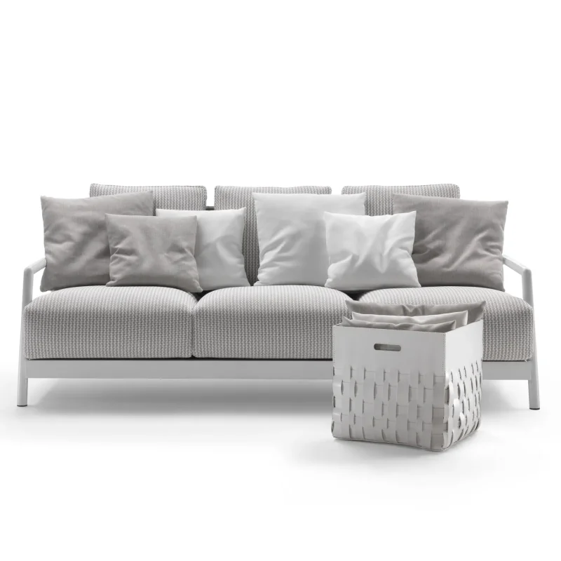 Alison Outdoor – Flexform at Mesmetric
