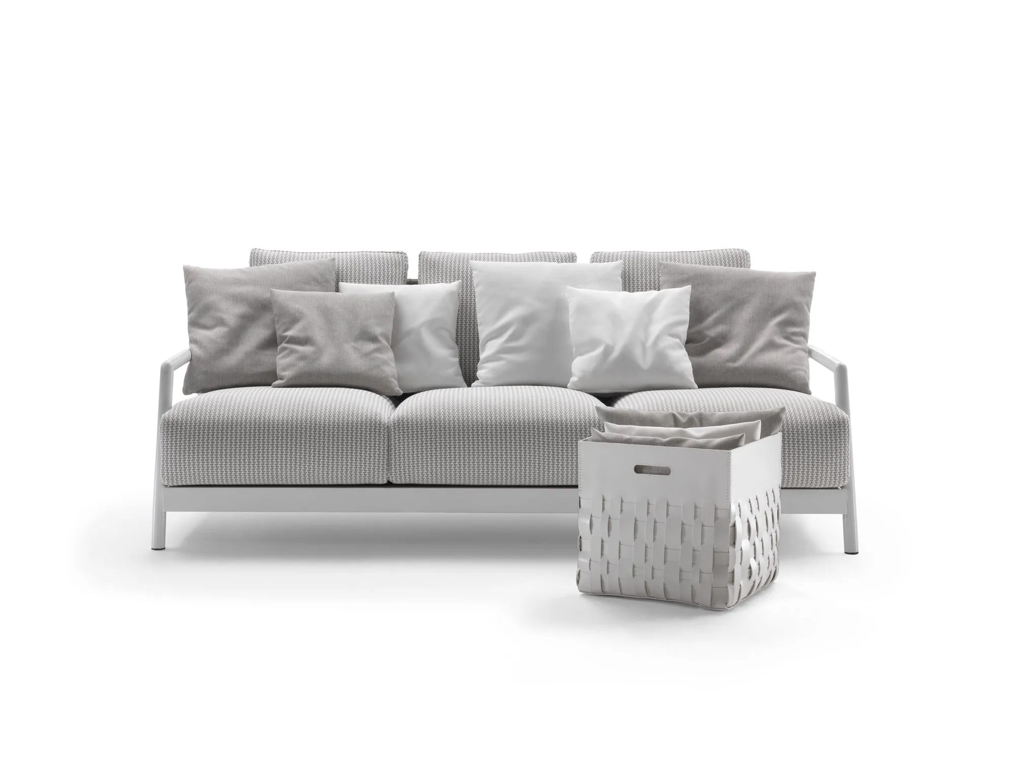 Alison Outdoor – Flexform at Mesmetric